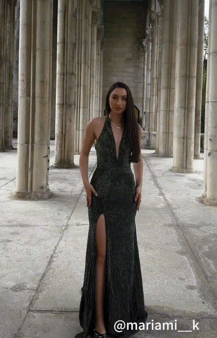Halter Deep-V Neck Appliqued Line Sence Pleated Mermaid Dresses