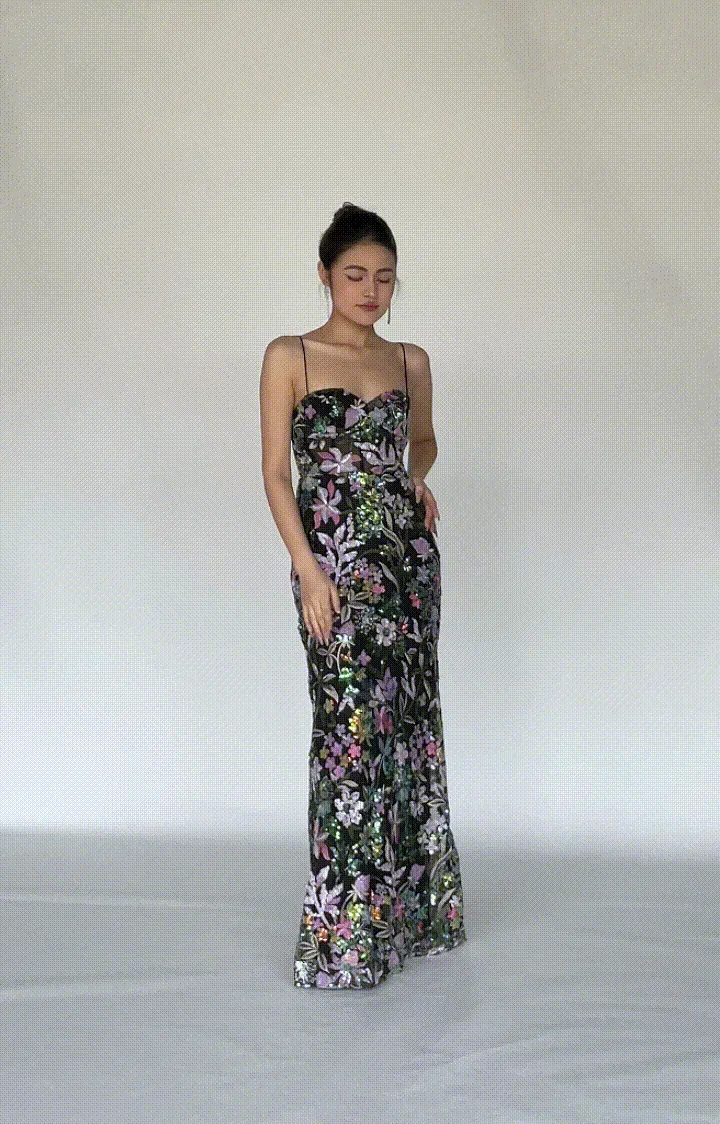 Heart Collar Sequins Spaghetti Straps Open Back Maxi Dress
