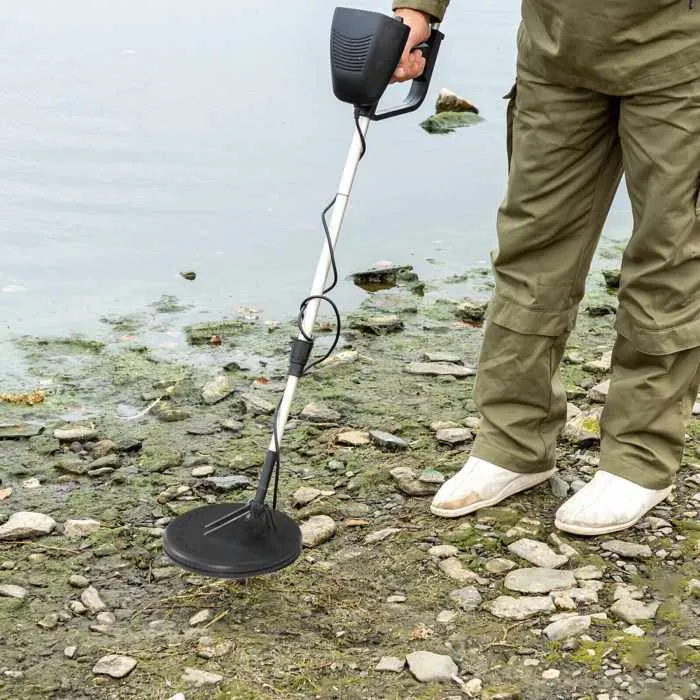 LCD Metal Detector Waterproof Gold Digger