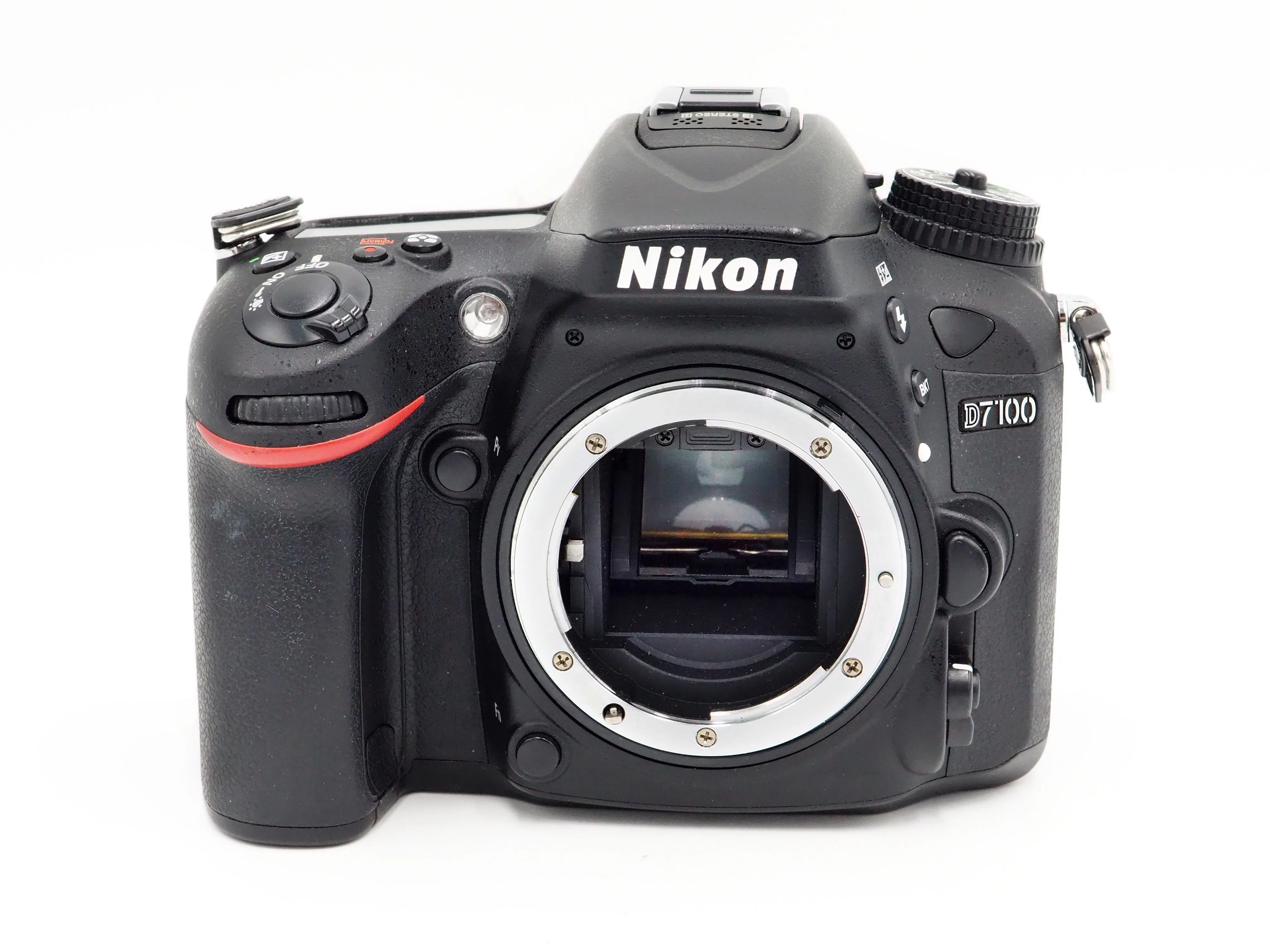 Nikon D7100 24.1 MP Body - USED